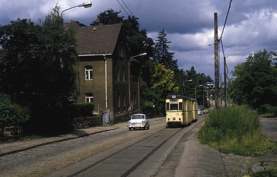 http://www.onkel-wom.de/bilder/straba_dresden/straba_dd_07-120.jpg