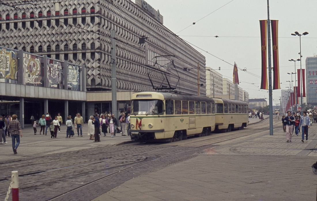 http://www.onkel-wom.de/bilder/straba_magdeburg/md_01-102.jpeg