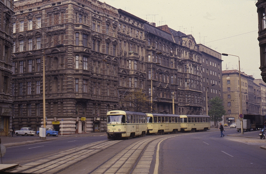 http://www.onkel-wom.de/bilder/straba_magdeburg/md_01-127.jpeg